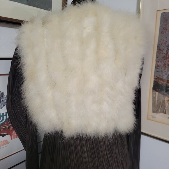 Vintage feather Shrug or Top - Picture 3 of 4